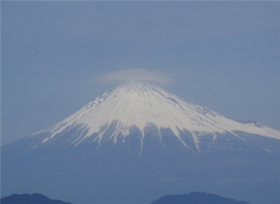 【祝日】８月11日「山の日」成立