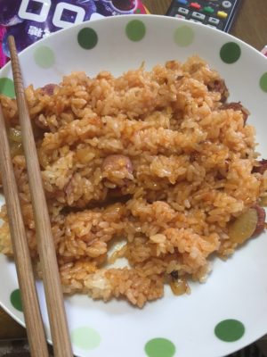 ワイ「ほいよこれが50円で作ったチキンライスね」