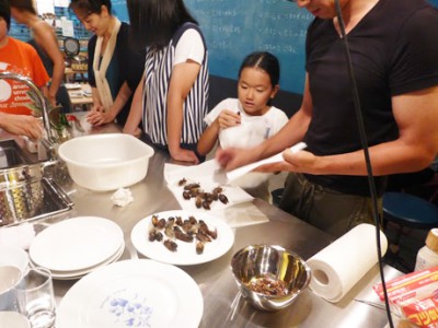 【食】浜松で昆虫食イベント　初心者にも配慮、「おいしいセミ料理」目指す